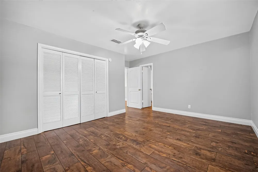 2227 Pine River Drive Houston, TX 77339