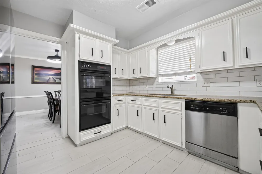 2227 Pine River Drive Houston, TX 77339