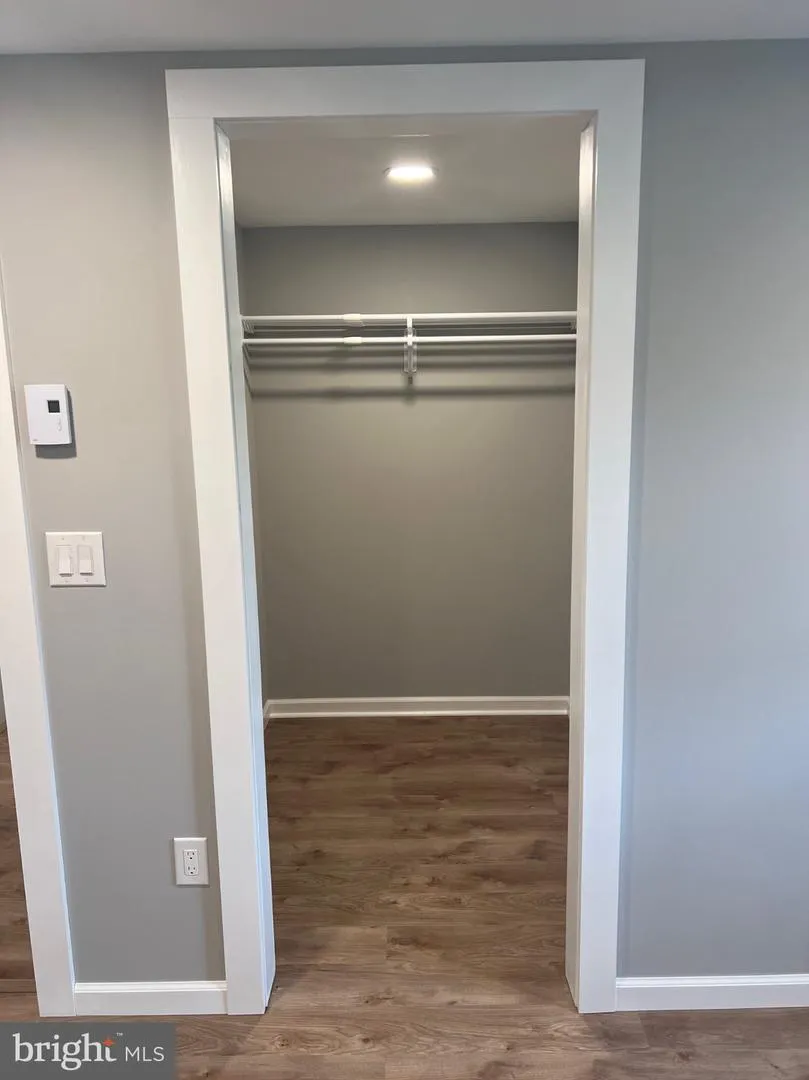 39 BUTTONWOOD STREET #B Mount Holly, NJ 08060