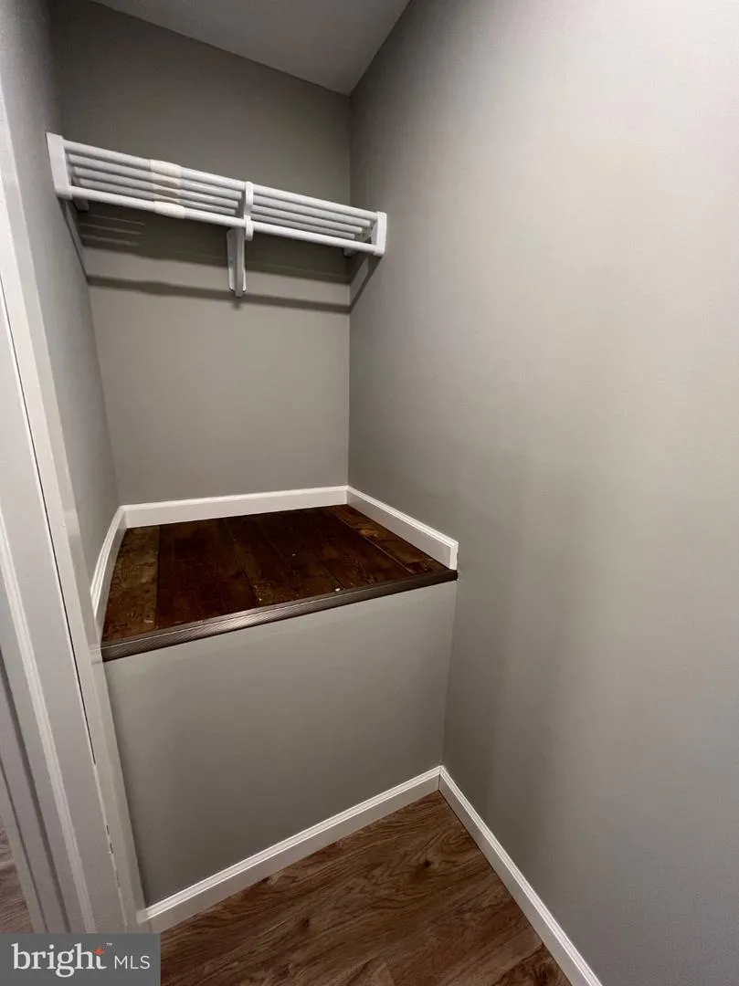 39 BUTTONWOOD STREET #B Mount Holly, NJ 08060