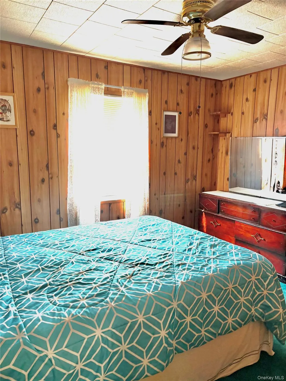 18 Heather Lane Levittown, NY 11756