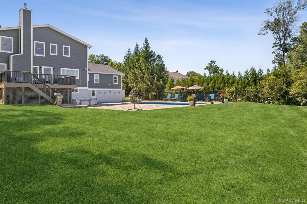 1922 Glenrock Street Yorktown Heights, NY 10598