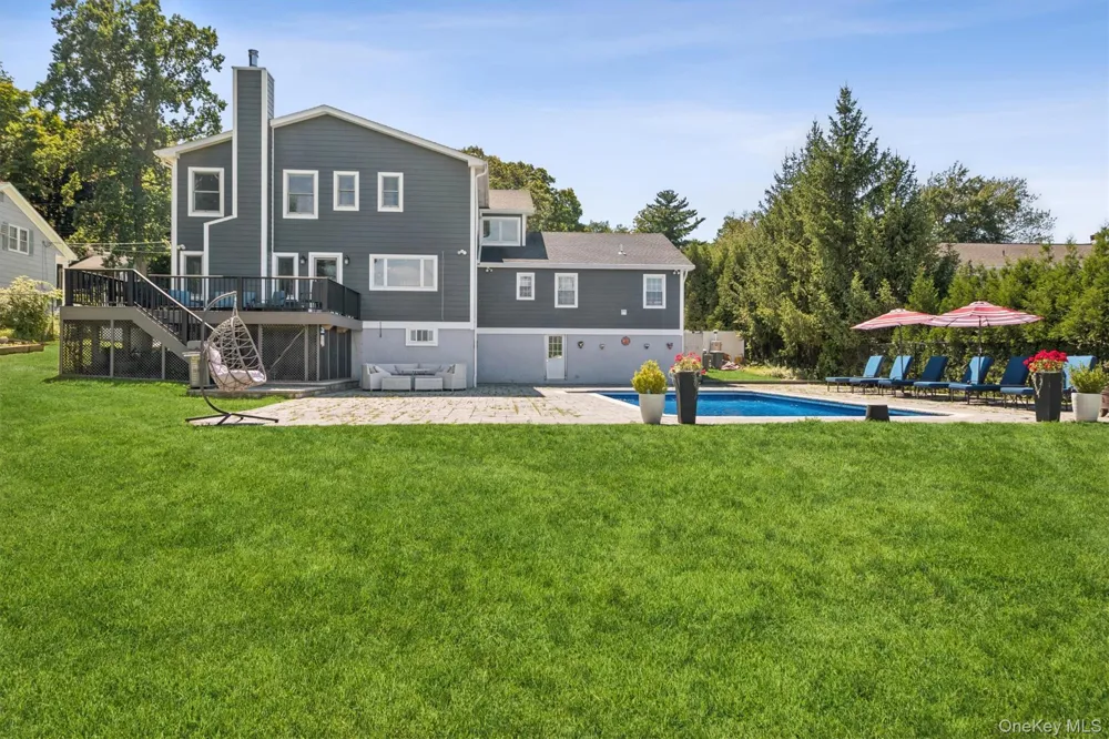 1922 Glenrock Street Yorktown Heights, NY 10598