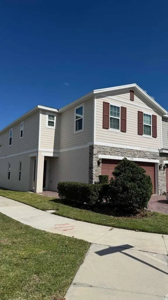 1298 WISPY CYPRESS DRIVE Kissimmee, FL 34746