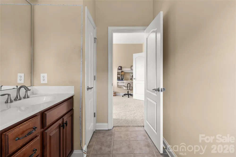 8744 Savannah Road Harrisburg, NC 28075