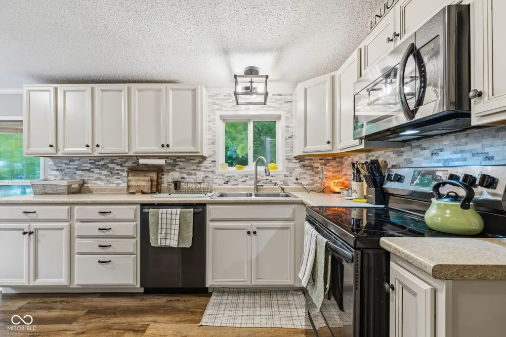 4611 Covered Bridge Road Nashville, IN 47448