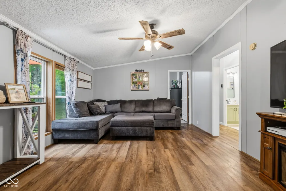 4611 Covered Bridge Road Nashville, IN 47448