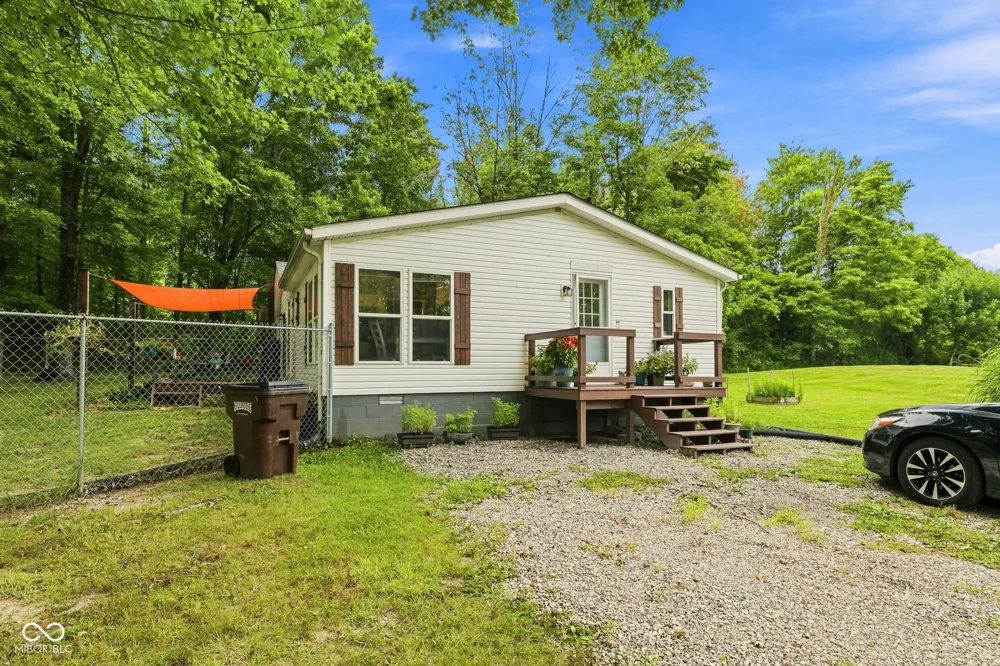 4611 Covered Bridge Road Nashville, IN 47448
