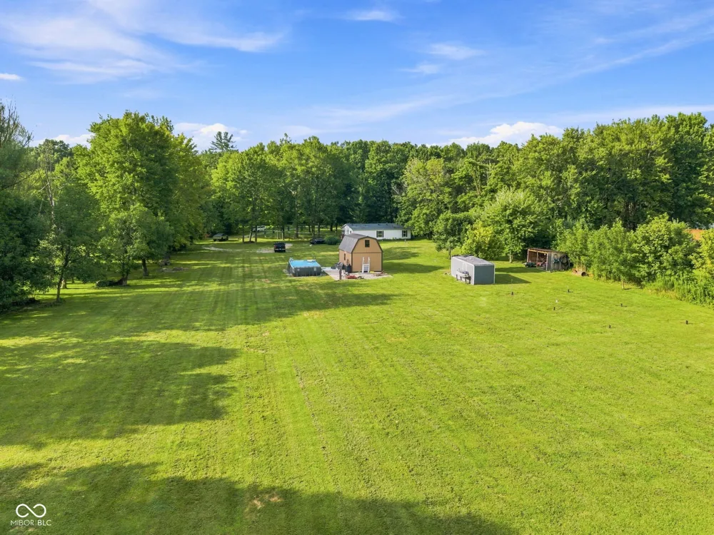 4611 Covered Bridge Road Nashville, IN 47448