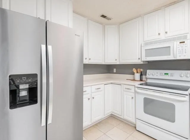 6165 Chasewood Parkway #202 Minnetonka, MN 55343