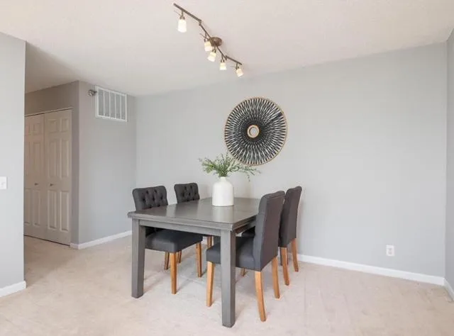 6165 Chasewood Parkway #202 Minnetonka, MN 55343