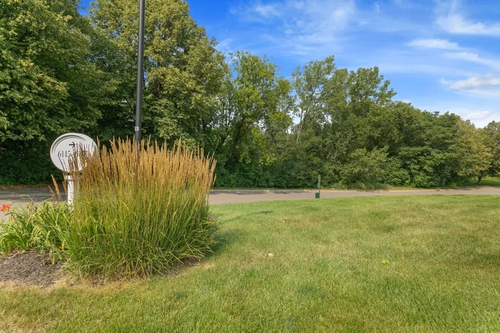 6165 Chasewood Parkway #202 Minnetonka, MN 55343