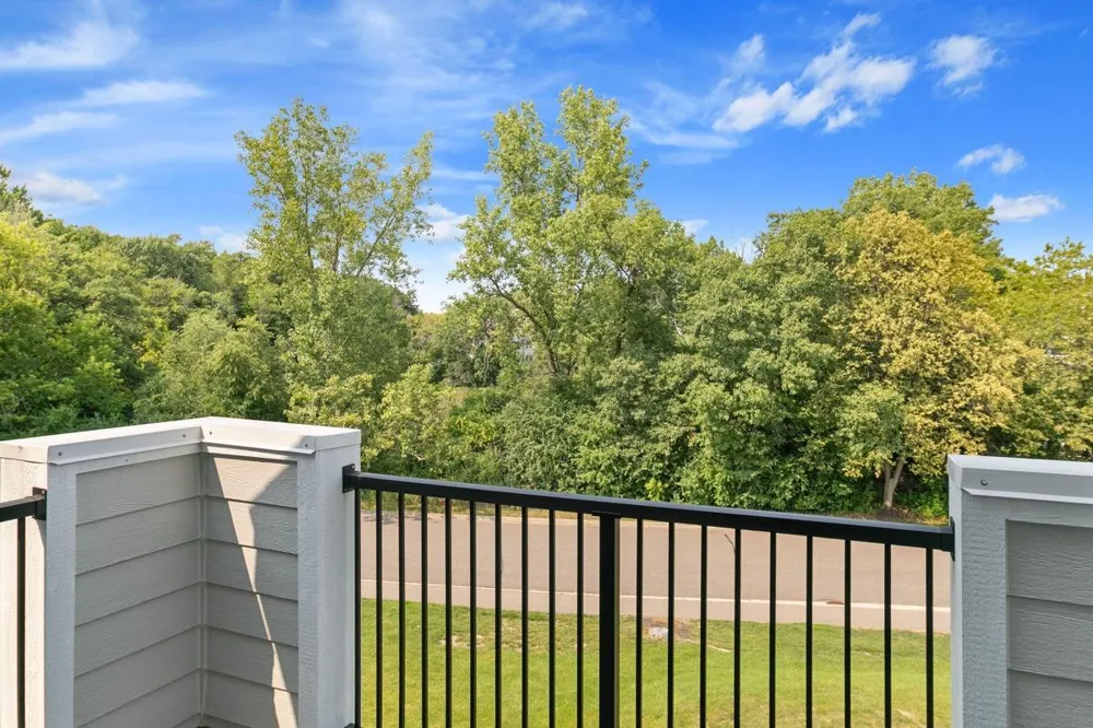 6165 Chasewood Parkway #202 Minnetonka, MN 55343