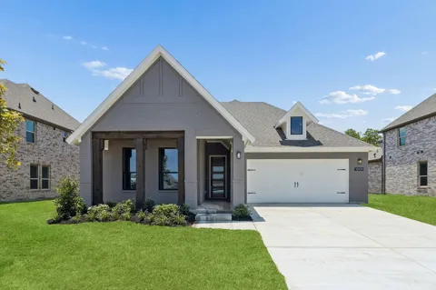 1009 Goldenrod Drive