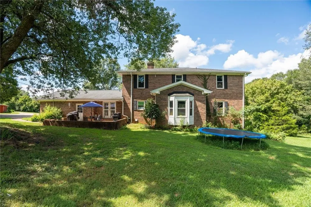 835 Kent Rd Bowdon, GA 30108