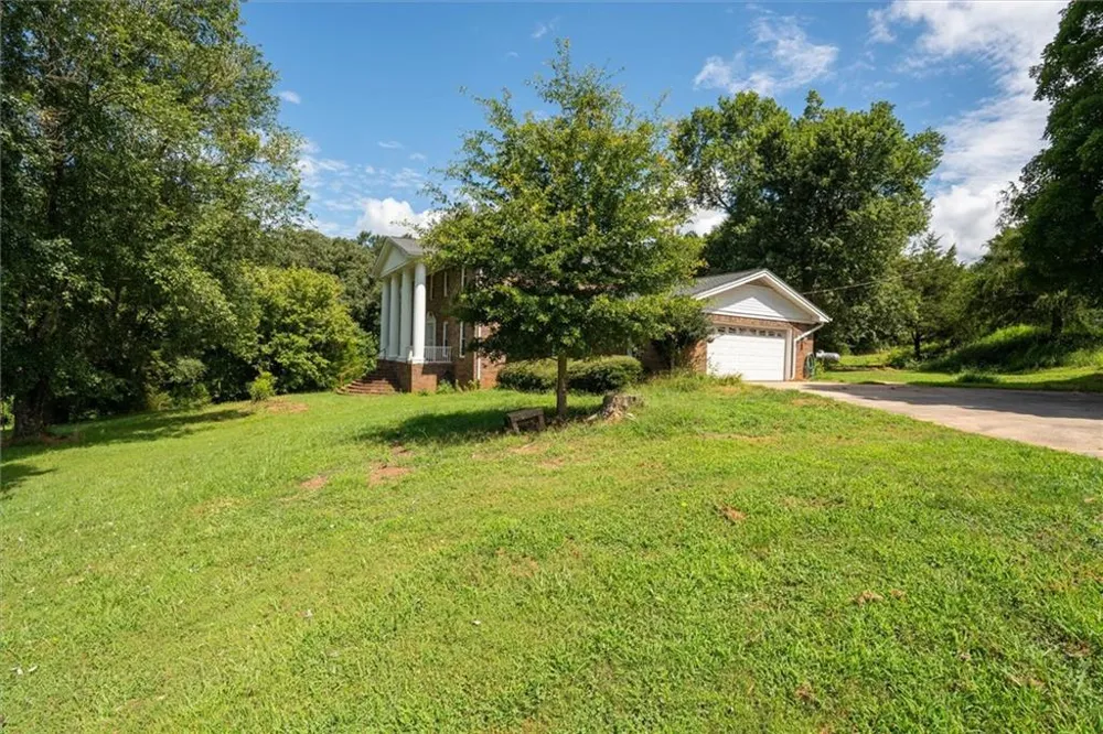 835 Kent Rd Bowdon, GA 30108