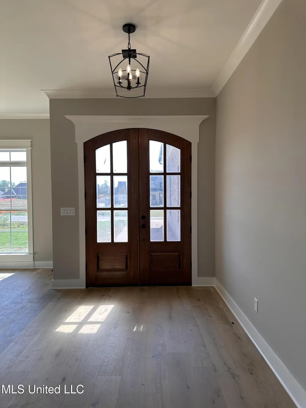 1735 Bakersfield Way Nesbit, MS 38651