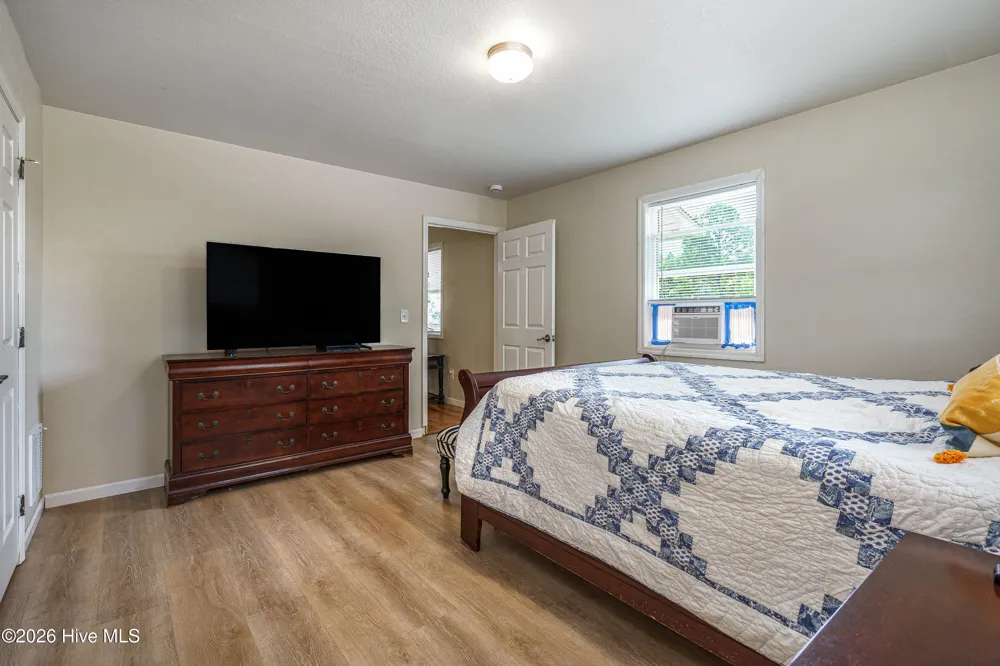 90 Copperhill Church Lane Warne, NC 28909