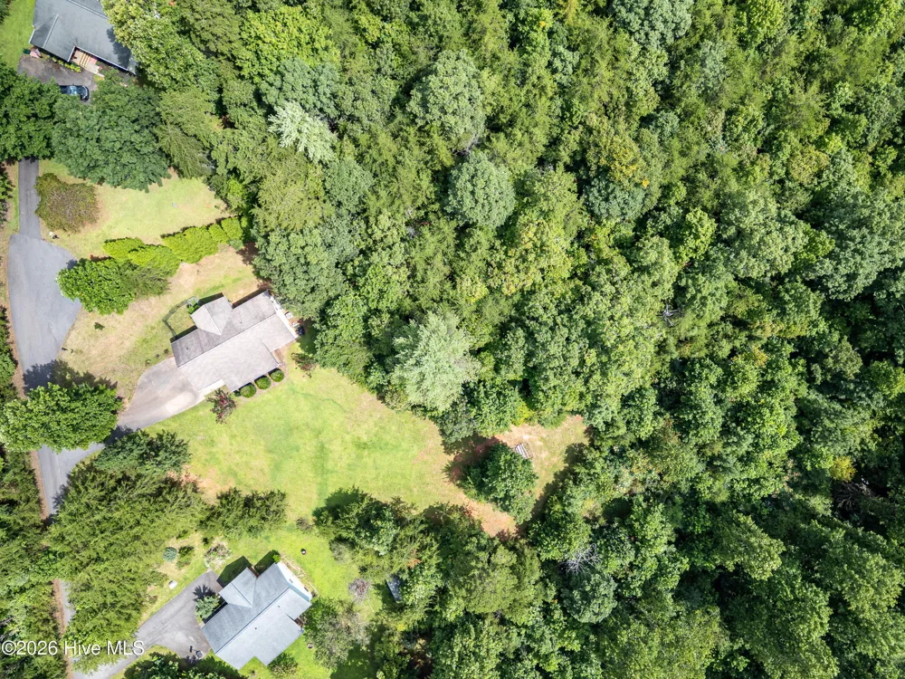 90 Copperhill Church Lane Warne, NC 28909