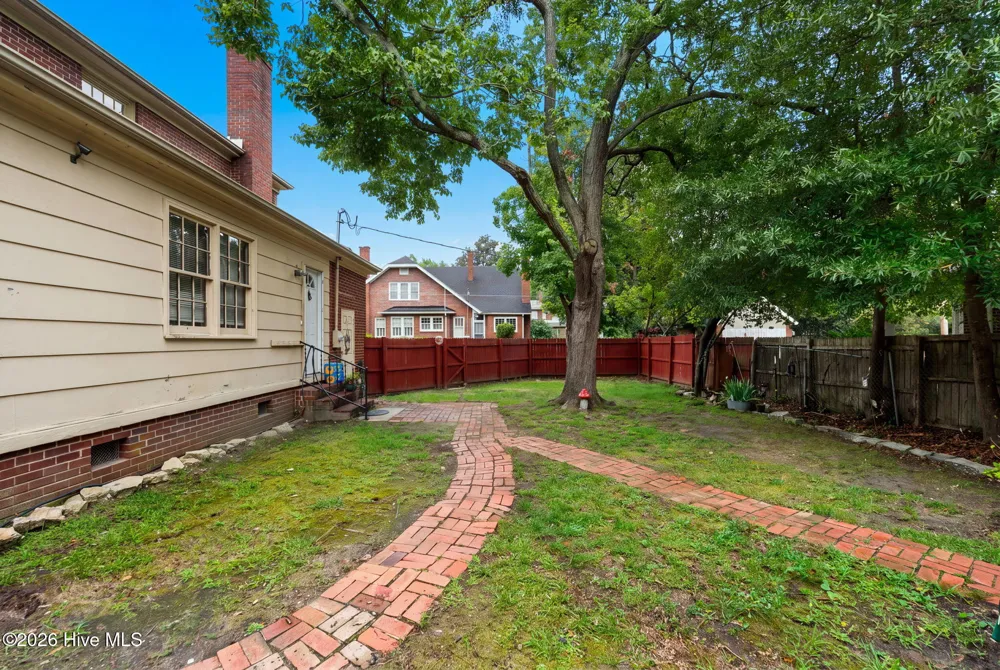 1201 Walnut Street Lumberton, NC 28358