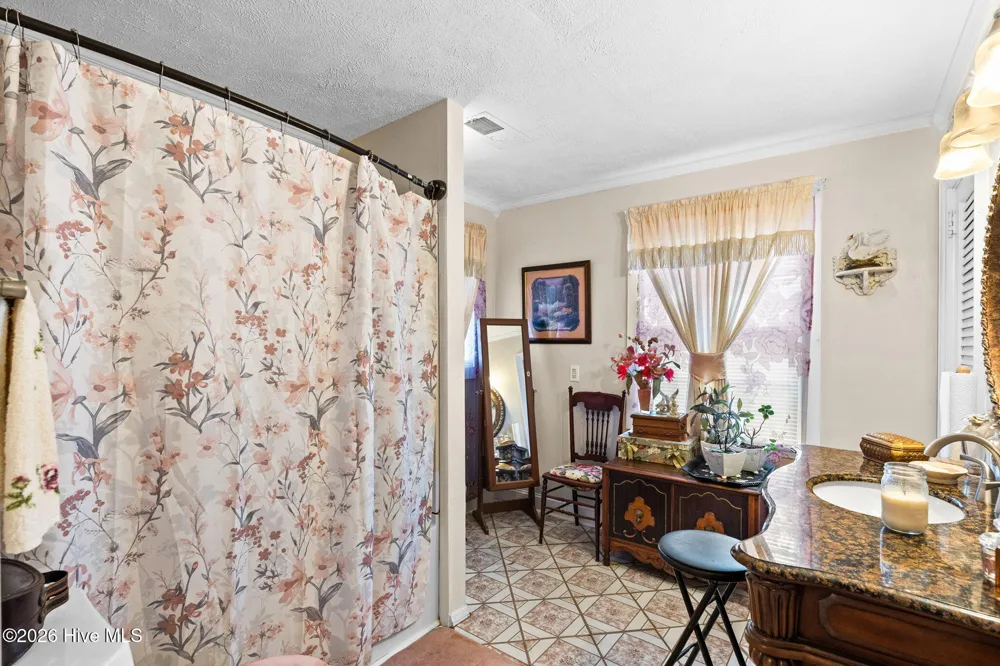 1201 Walnut Street Lumberton, NC 28358