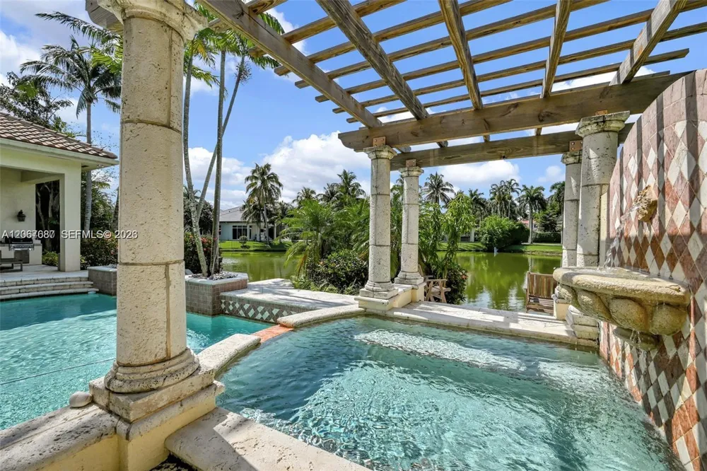 10430 Kestrel St Plantation, FL 33324