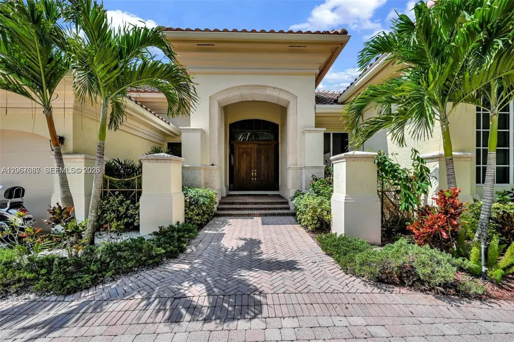 10430 Kestrel St Plantation, FL 33324