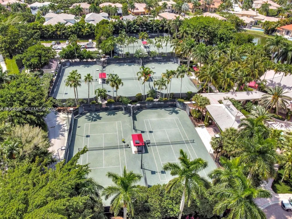 10430 Kestrel St Plantation, FL 33324