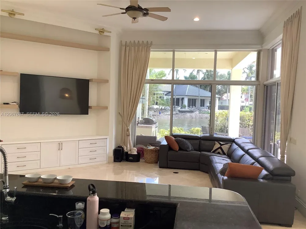 10430 Kestrel St Plantation, FL 33324