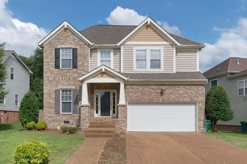 1402 Bern Dr