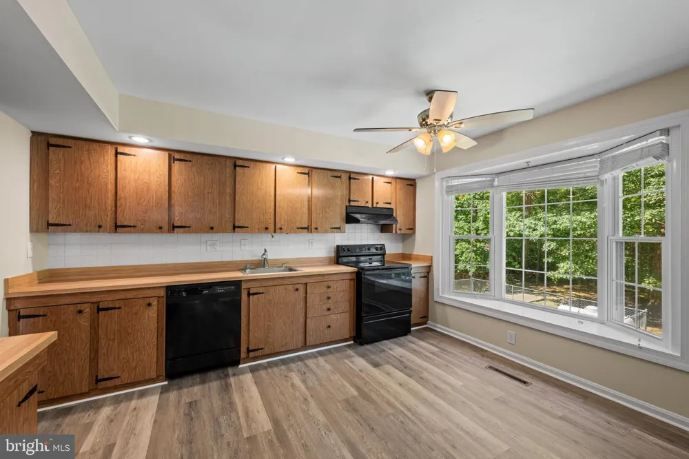 9242 MIMOSA DRIVE La Plata, MD 20646