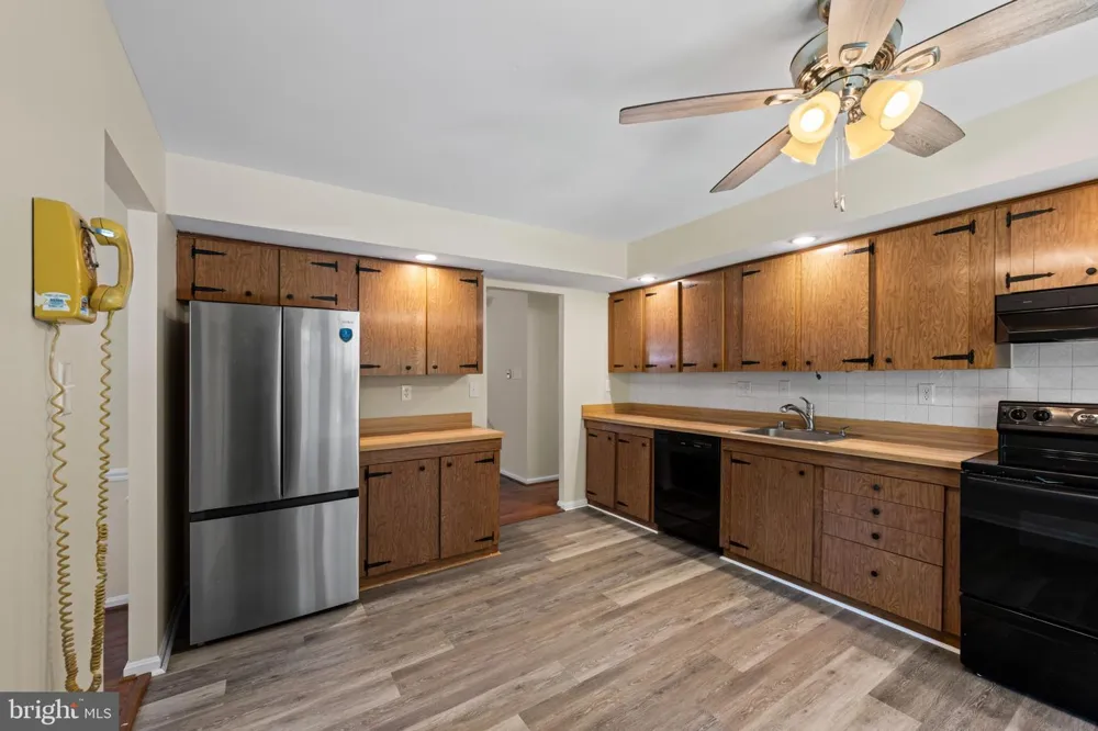9242 MIMOSA DRIVE La Plata, MD 20646