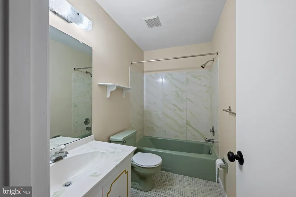 9242 MIMOSA DRIVE La Plata, MD 20646
