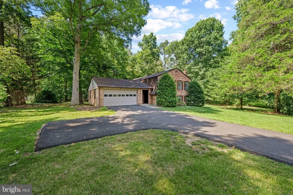 9242 MIMOSA DRIVE La Plata, MD 20646