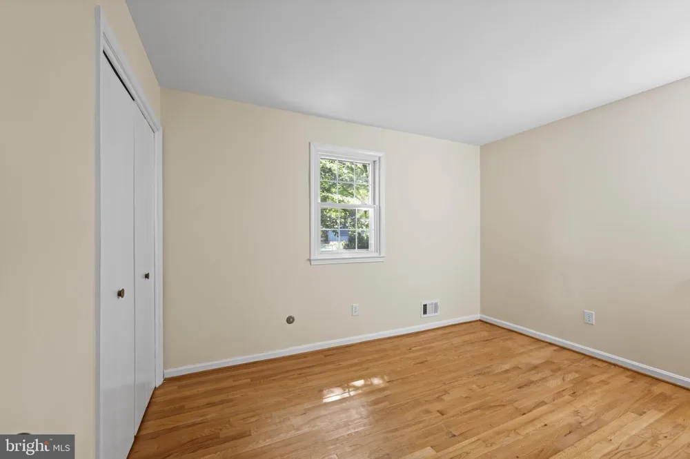 9242 MIMOSA DRIVE La Plata, MD 20646