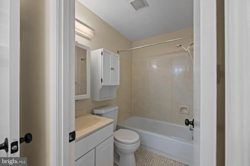 9242 MIMOSA DRIVE La Plata, MD 20646