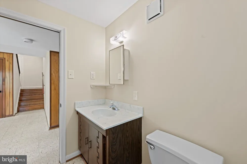 9242 MIMOSA DRIVE La Plata, MD 20646