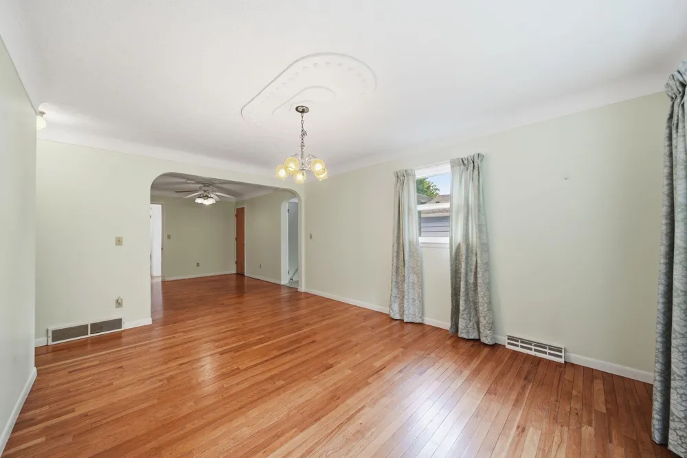 3109 Queen Street Spring Arbor, MI 49283
