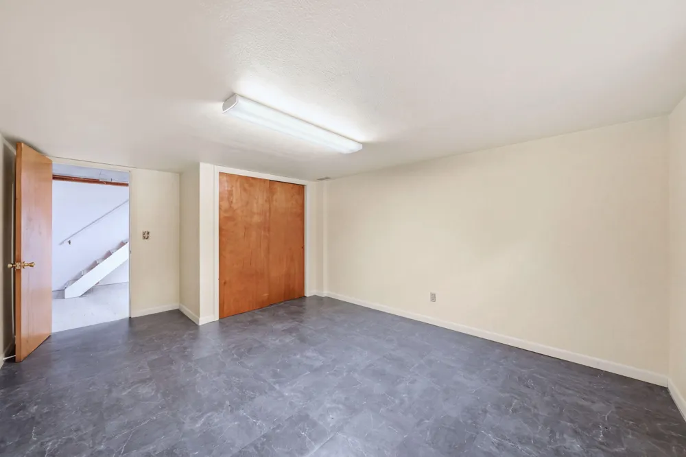3109 Queen Street Spring Arbor, MI 49283