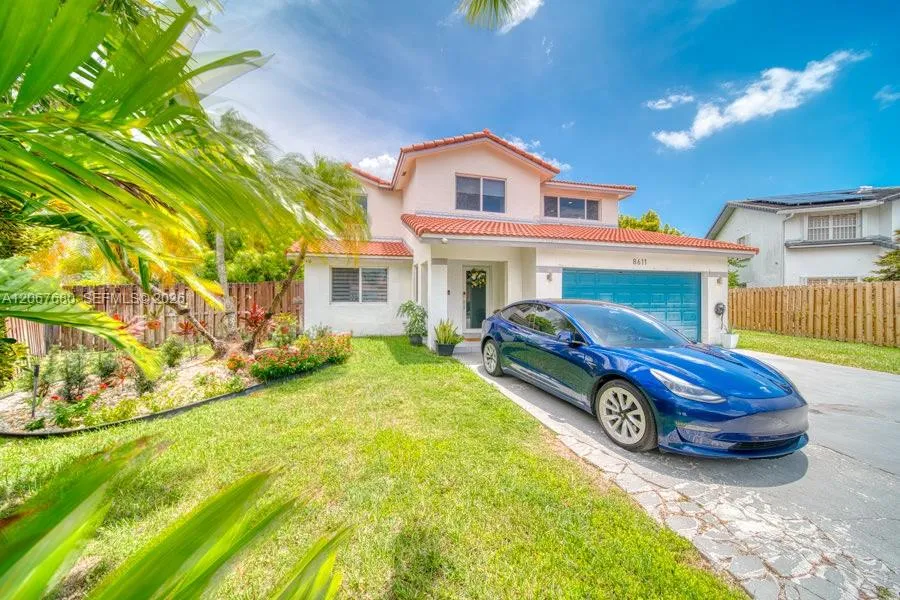 8611 SW 207th Ter Cutler Bay, FL 33189
