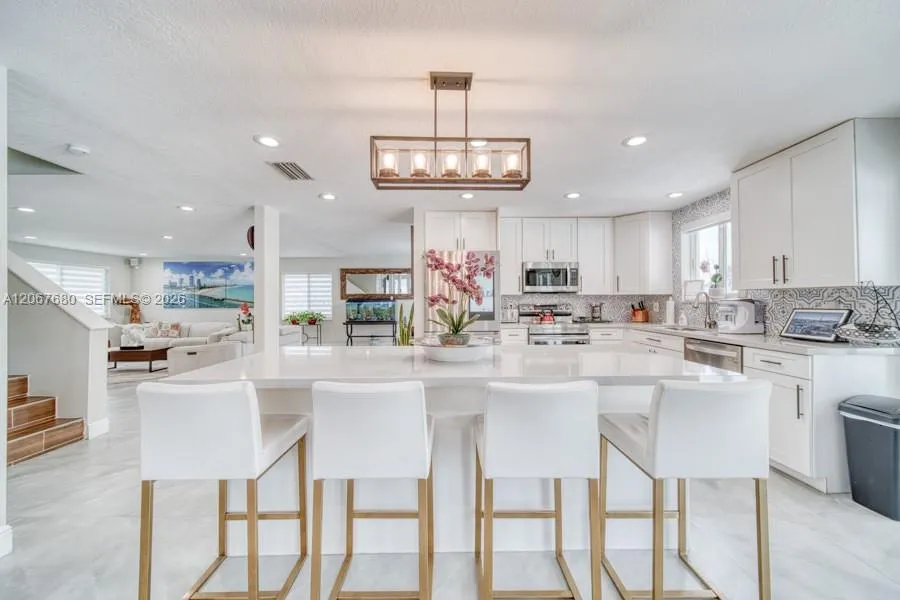 8611 SW 207th Ter Cutler Bay, FL 33189