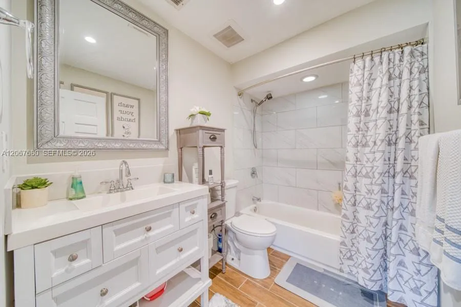 8611 SW 207th Ter Cutler Bay, FL 33189