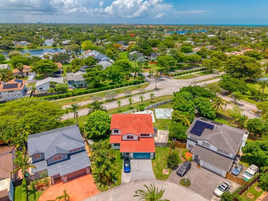 8611 SW 207th Ter Cutler Bay, FL 33189