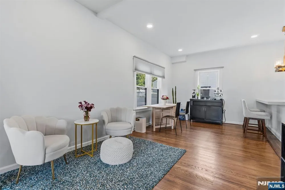 274 Brighton Avenue East Orange, NJ 07017