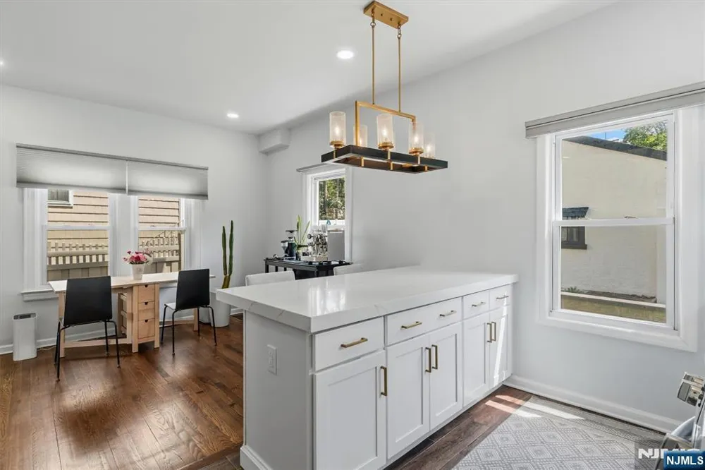 274 Brighton Avenue East Orange, NJ 07017
