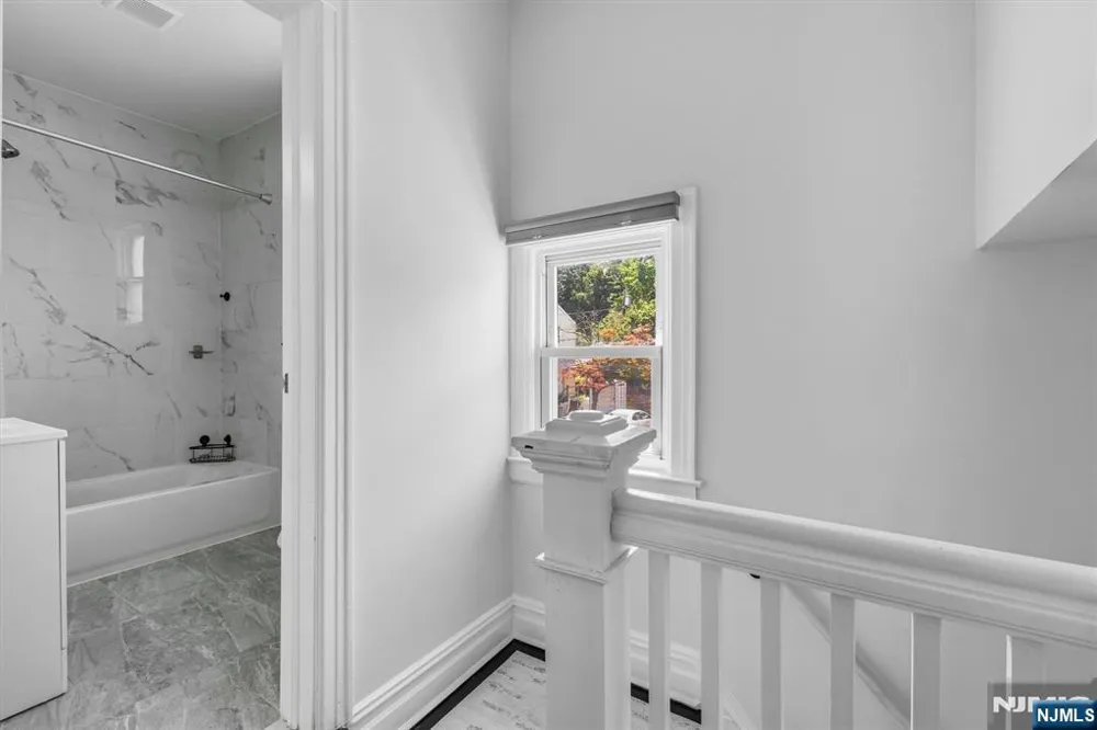 274 Brighton Avenue East Orange, NJ 07017