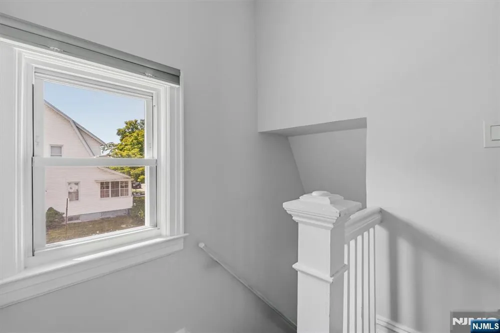 274 Brighton Avenue East Orange, NJ 07017