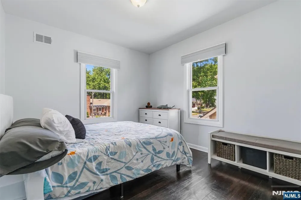 274 Brighton Avenue East Orange, NJ 07017