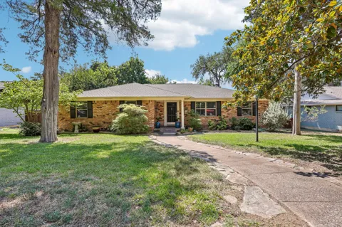 8324 Moorcroft Drive