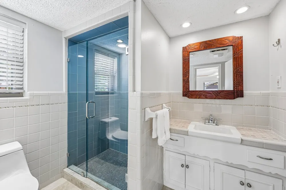 8324 Moorcroft Drive Dallas, TX 75228